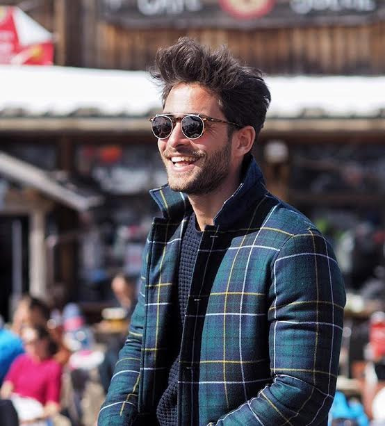 Stili Yakala: Raphaël Spezzotto