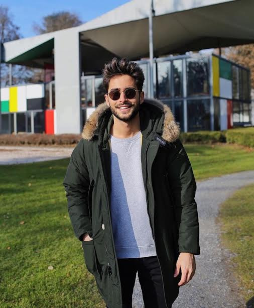 Stili Yakala: Raphaël Spezzotto