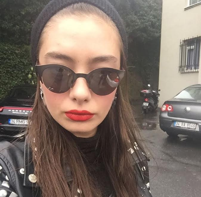 Mercek Altında: Neslihan Atagül