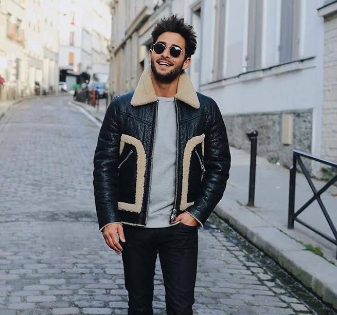 Stili Yakala: Raphaël Spezzotto