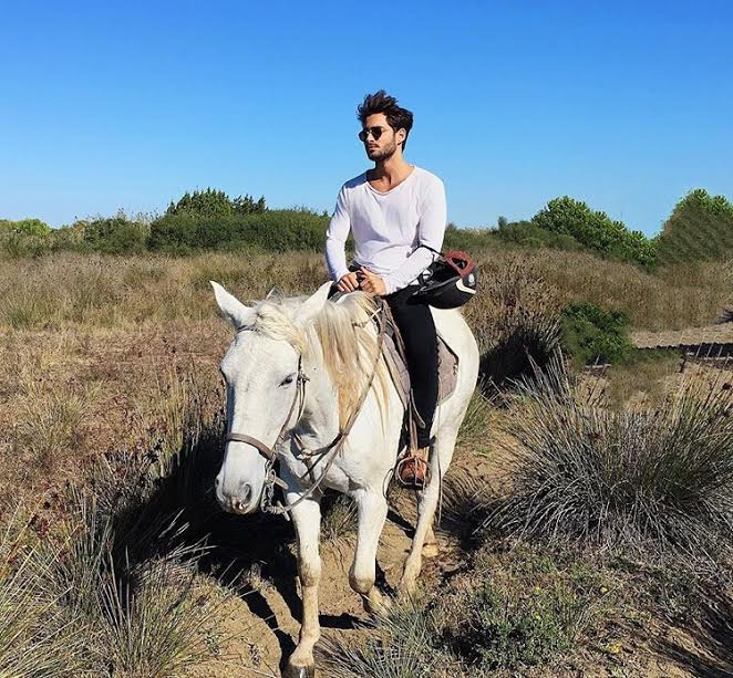 Stili Yakala: Raphaël Spezzotto