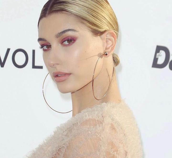 Instagram'ı Sevmemiz İçin Bir Sebep Daha: Hailey Baldwin