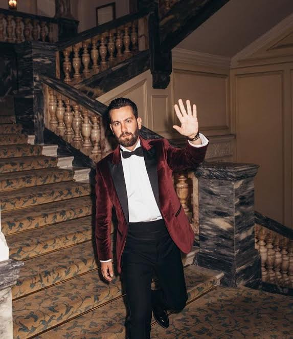 Stili Yakala: Matthew Zorpas