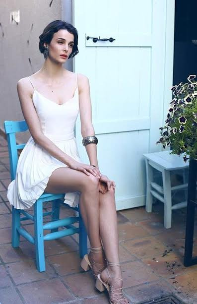 Mercek Altında: Büşra Develi