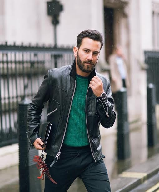 Stili Yakala: Matthew Zorpas