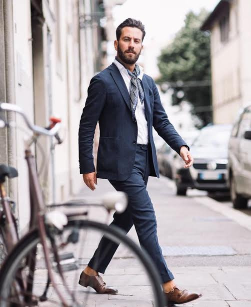 Stili Yakala: Matthew Zorpas