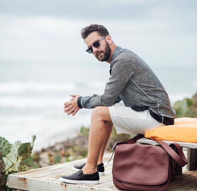 Stili Yakala: Matthew Zorpas