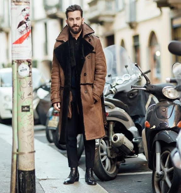 Stili Yakala: Matthew Zorpas