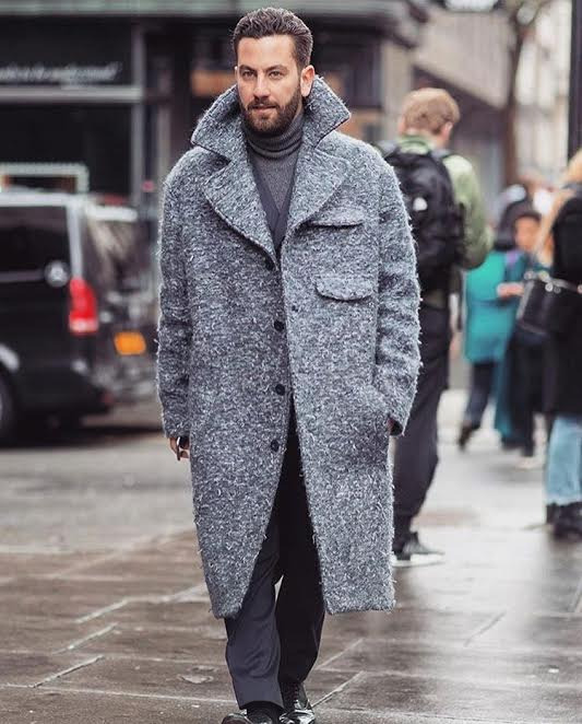 Stili Yakala: Matthew Zorpas