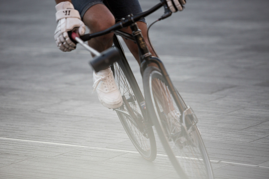 Christian Louboutin ve Aurelien Spor Ayakkabıları