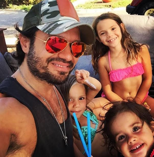 Dünyanın En Ünlü Babaları