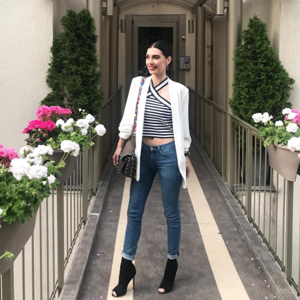 Mercek Altında: Burcu Kıratlı