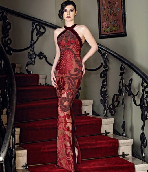 Mercek Altında: Burcu Kıratlı