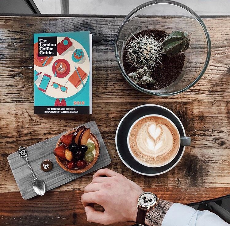 "But First Coffee" Değil "But First Take a Photo!"