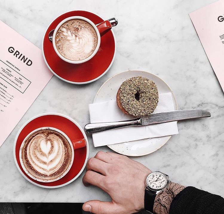 "But First Coffee" Değil "But First Take a Photo!"