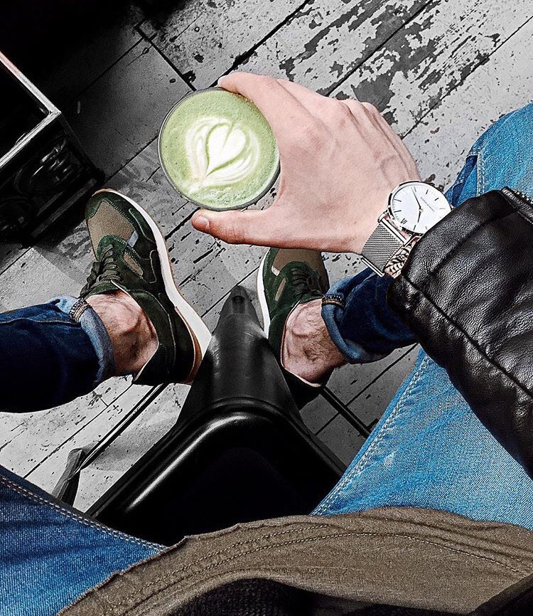 "But First Coffee" Değil "But First Take a Photo!"