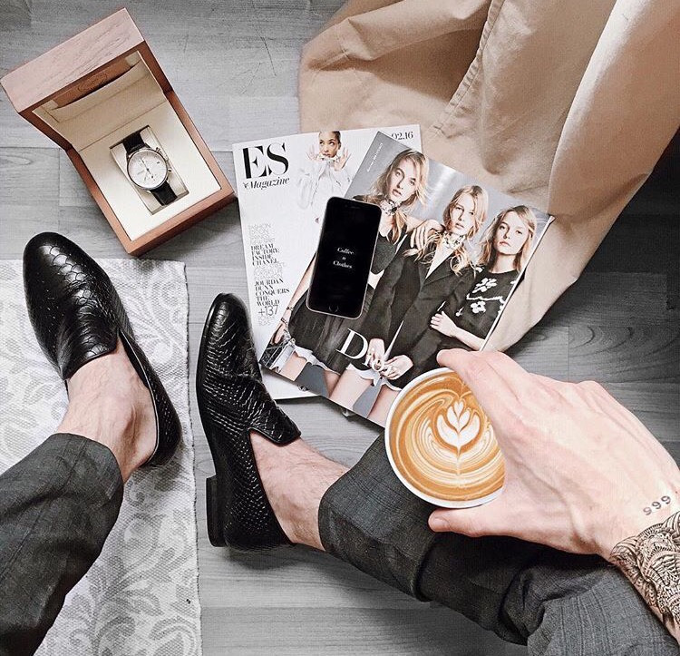 "But First Coffee" Değil "But First Take a Photo!"