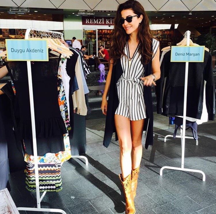 Mercek Altında: Başak Dizer