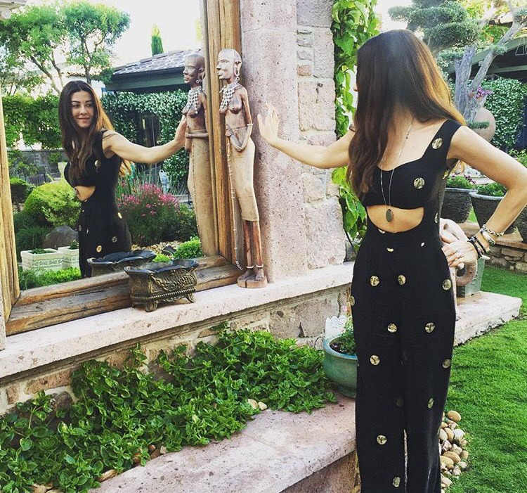 Mercek Altında: Başak Dizer