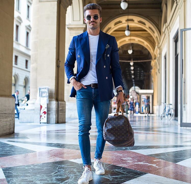 Stili Yakala: Justus Frederic Hansen