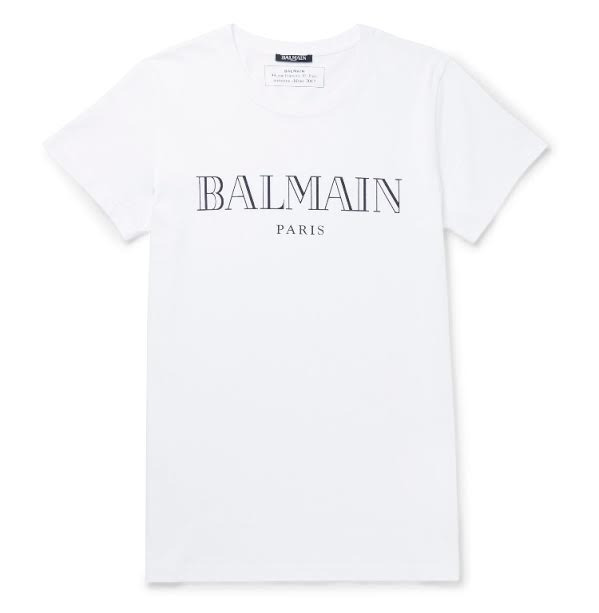 Bazı Adamlar Beyaz Giyer