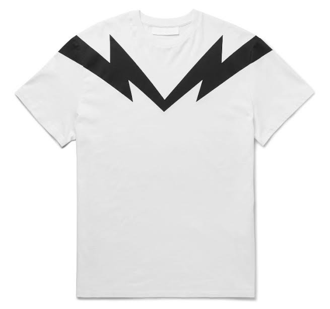 Bazı Adamlar Beyaz Giyer