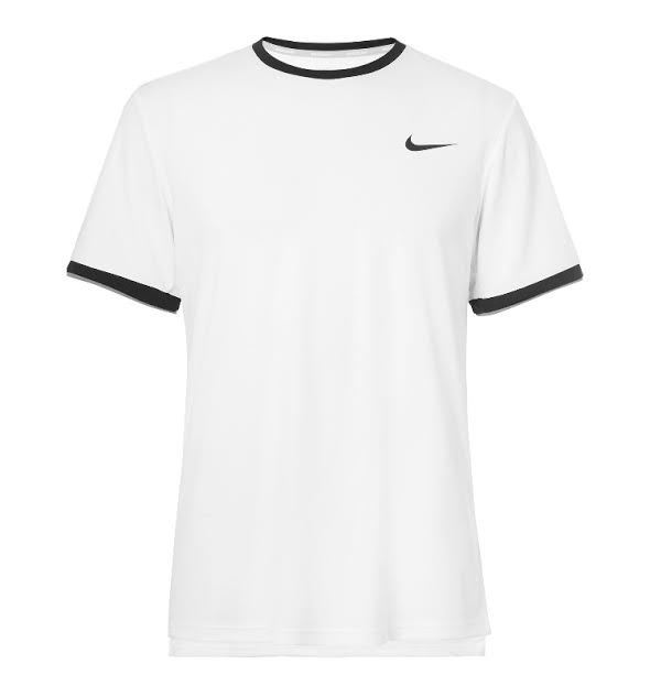 Bazı Adamlar Beyaz Giyer