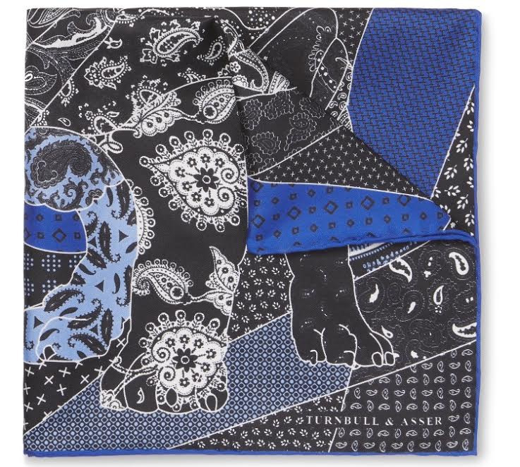 İkonik Detay: Fular