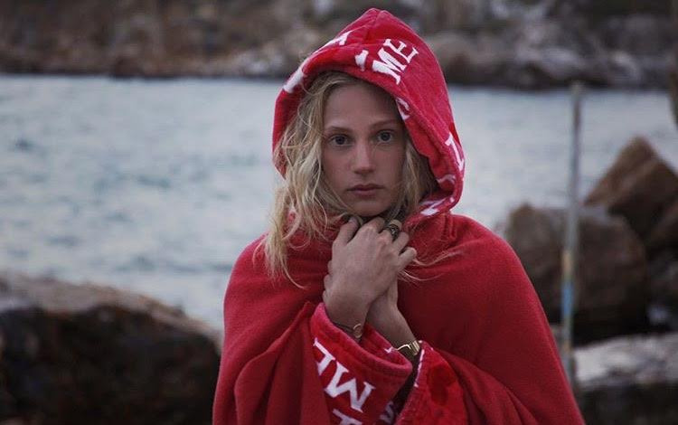 Mercek Altında: Farah Zeynep Abdullah