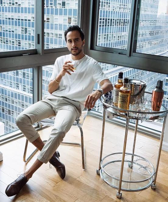 Stili Yakala: The Metro Man