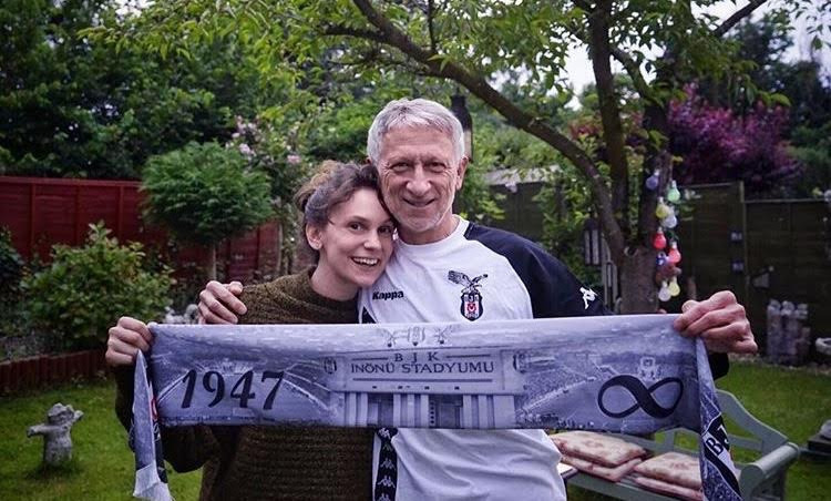 Mercek Altında: Farah Zeynep Abdullah