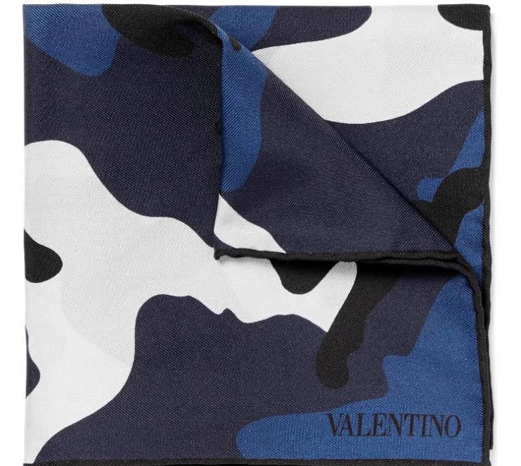 İkonik Detay: Fular