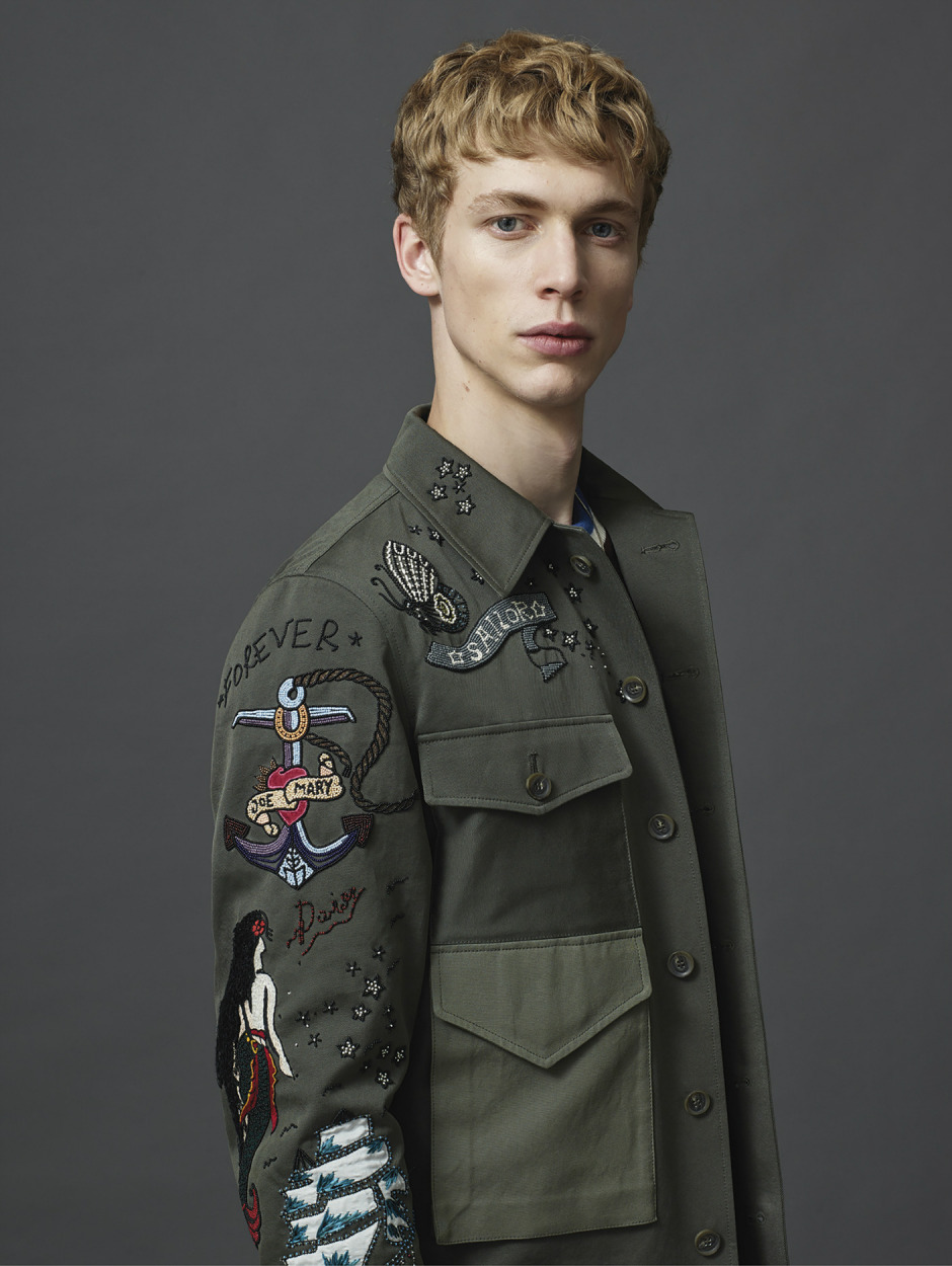 Valentino ve Yeni Baskı Motifleri