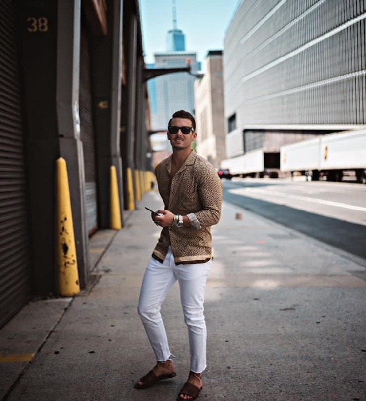 Stili Yakala: Sandro Rasà