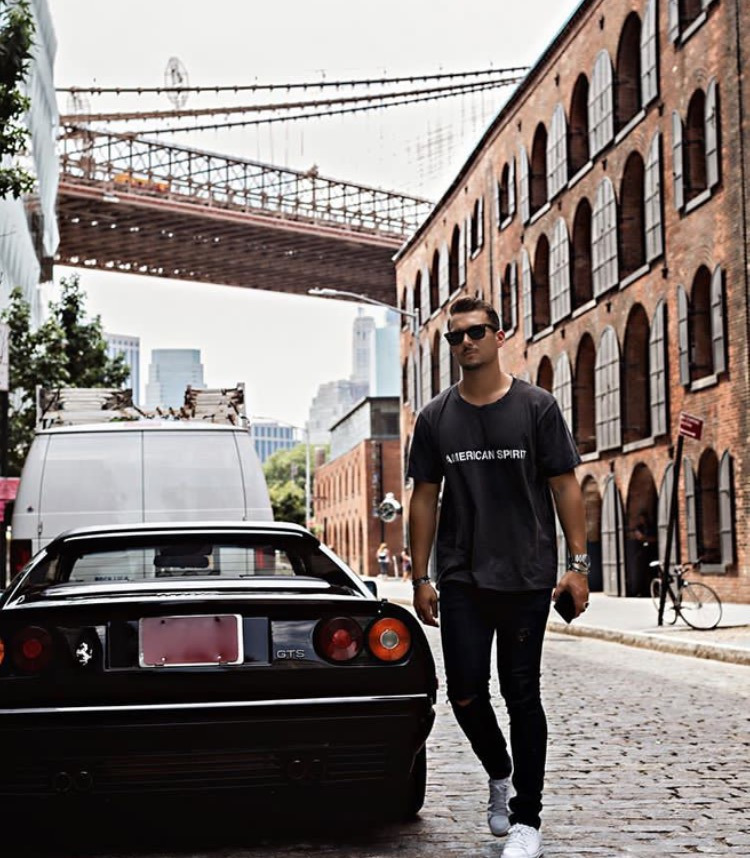 Stili Yakala: Sandro Rasà