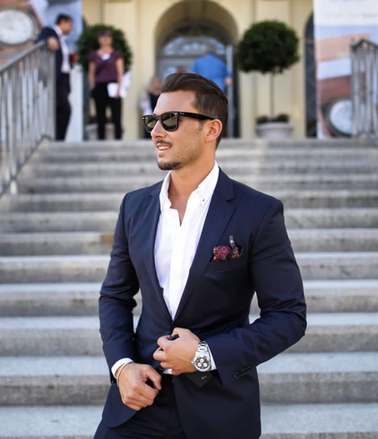 Stili Yakala: Sandro Rasà