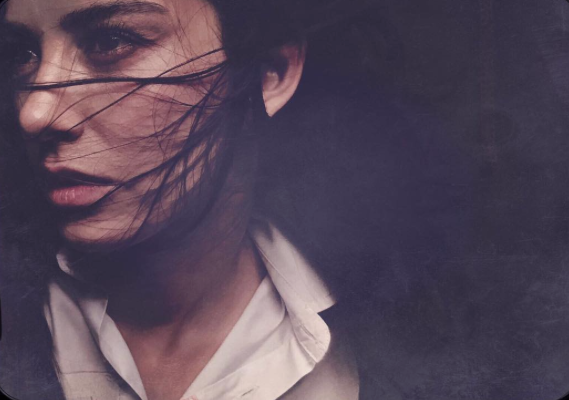 Mercek Altında: Özge Gürel