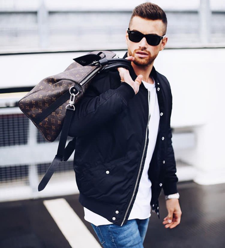 Stili Yakala: Ali Gordon