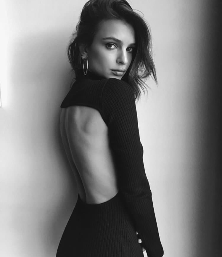 Instagram'ı Sevmemiz İçin Bir Sebep Daha : Emily Ratajkowski