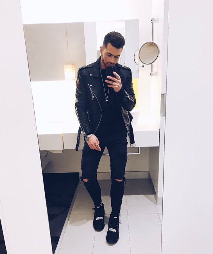 Stili Yakala: Ali Gordon