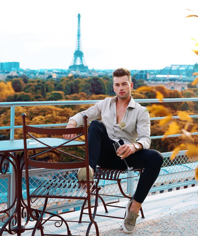 Stili Yakala: Ali Gordon