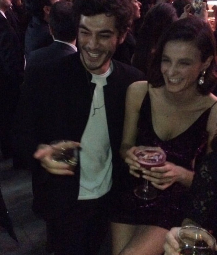 İkonik Aşklar: Burak Deniz & Büşra Develi