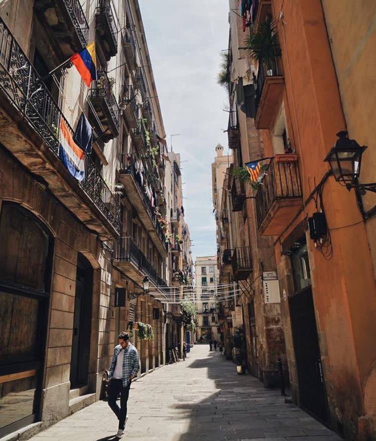 Stili Yakala: Sezgin Yılmaz