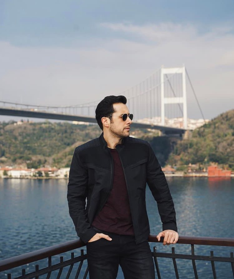 Stili Yakala: Sezgin Yılmaz