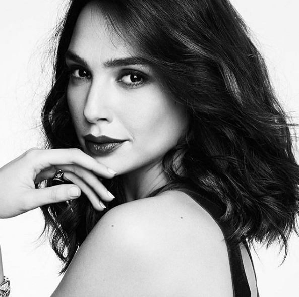 ‘Süper Kadın’ Gal Gadot