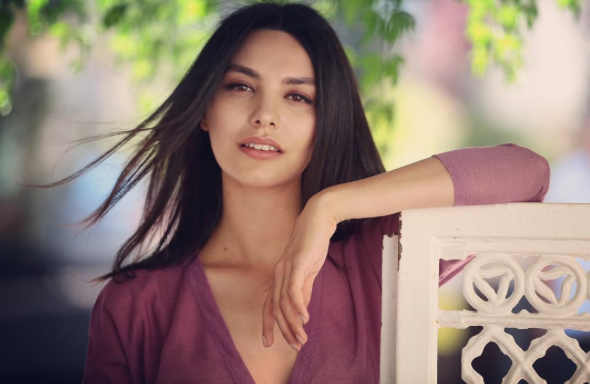 Mercek Altında: Hazal Filiz Küçükköse