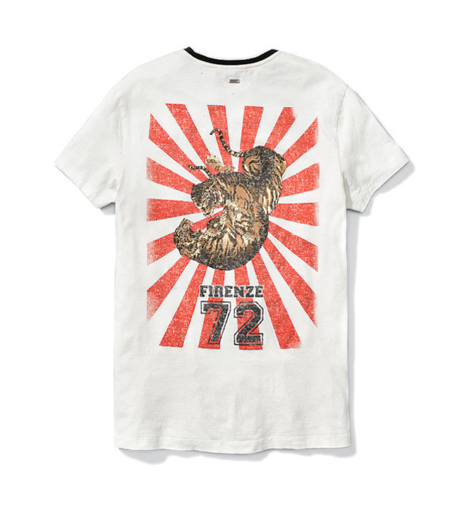 Bırakın tişörtler konuşsun