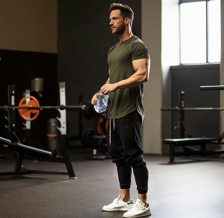 Stili Yakala: Daniel Fox