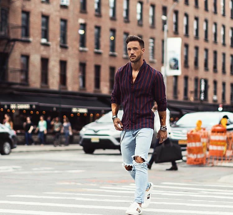 Stili Yakala: Daniel Fox