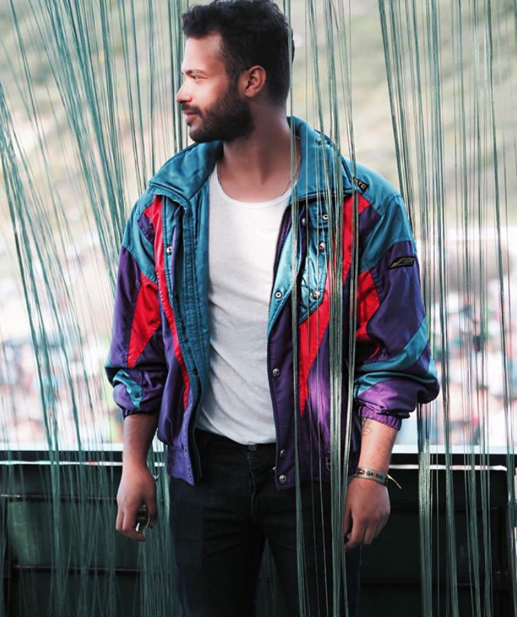 Stili yakala: Oğuz Sarıpınar